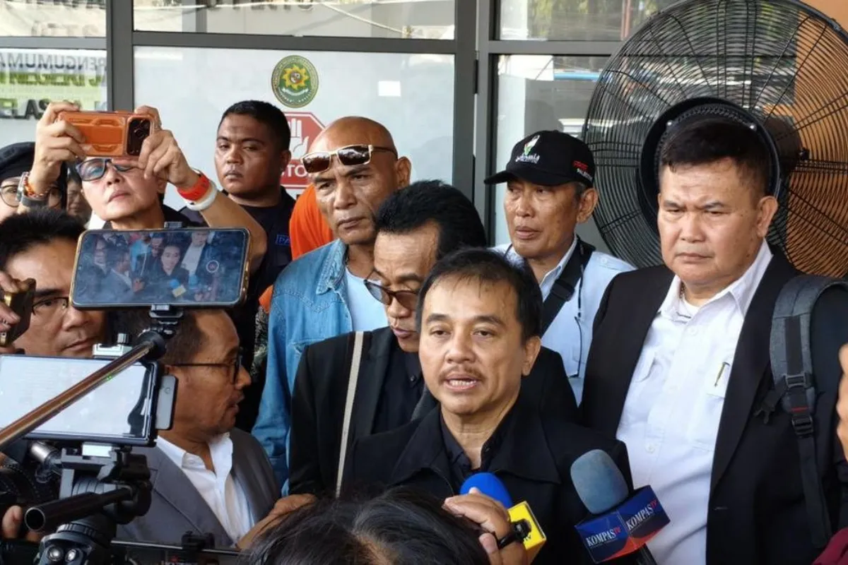 Pengajuan Praperadilan Roy Suryo atas laporan pencemaran nama baik