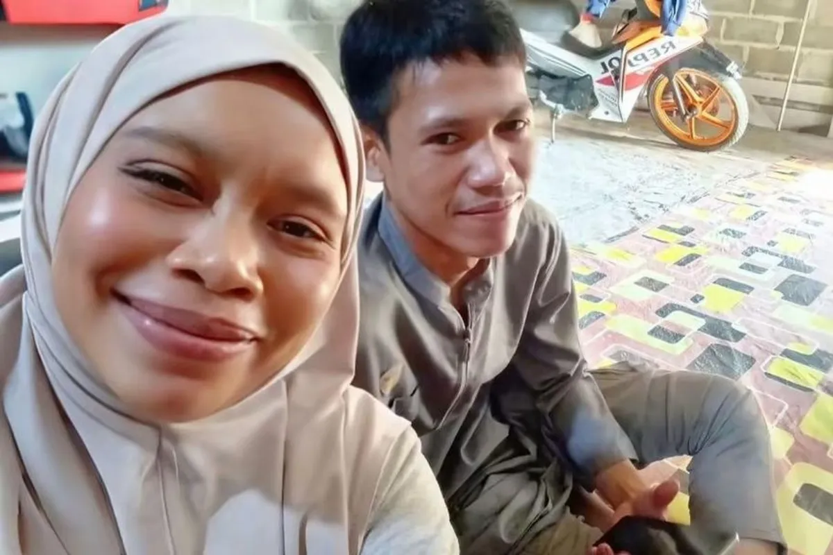 Jumaidin, pemuda yang dinyatakan meninggal akibat bencana Palu 2018, tiba-tiba kembali ke kampung halamannya.