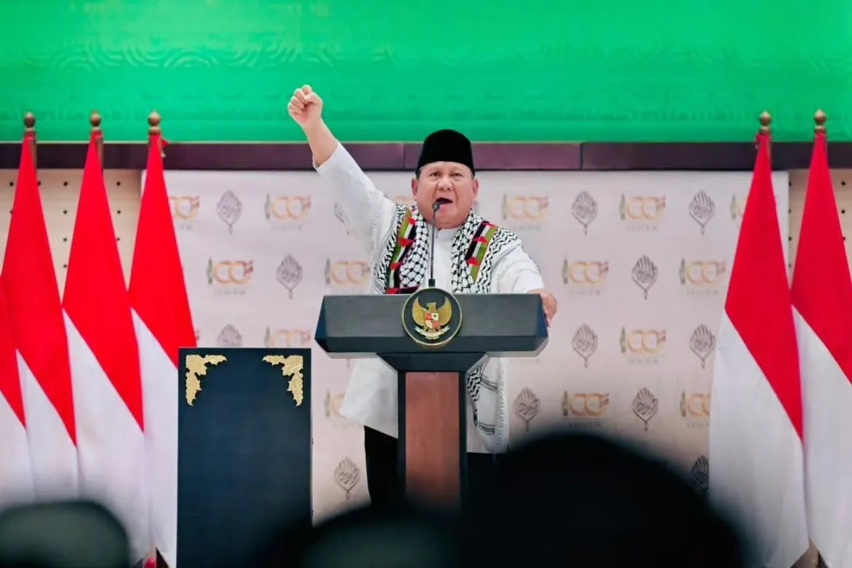 Presiden Prabowo Subianto menghadiri Resepsi Kesyukuran 100 Tahun Pondok Modern Darussalam Gontor di Kabupaten Ponorogo, Jawa Timur, Sabtu (19/9/2026).