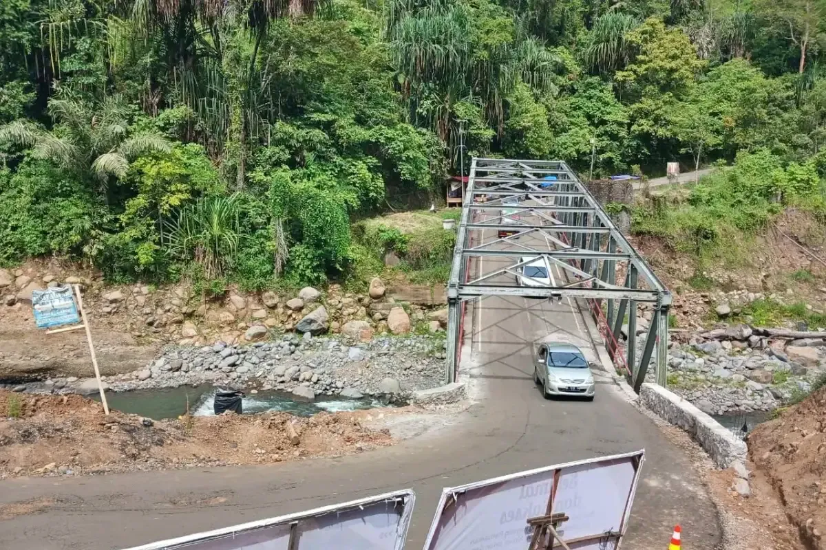 Jembatan Enang-enang di Kab Bener Meriah, Aceh