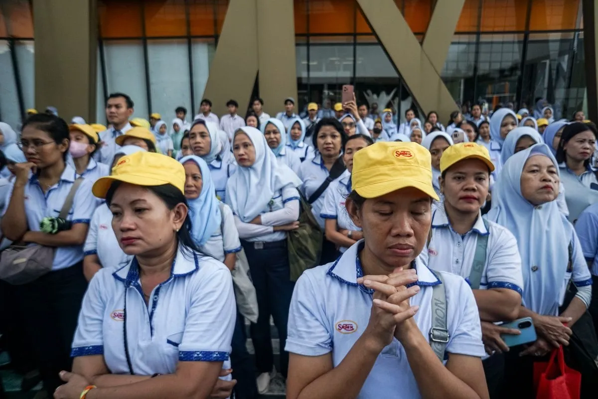 Ribuan Buruh dan Karyawan Pabrik mengalami PHK - dok Antara