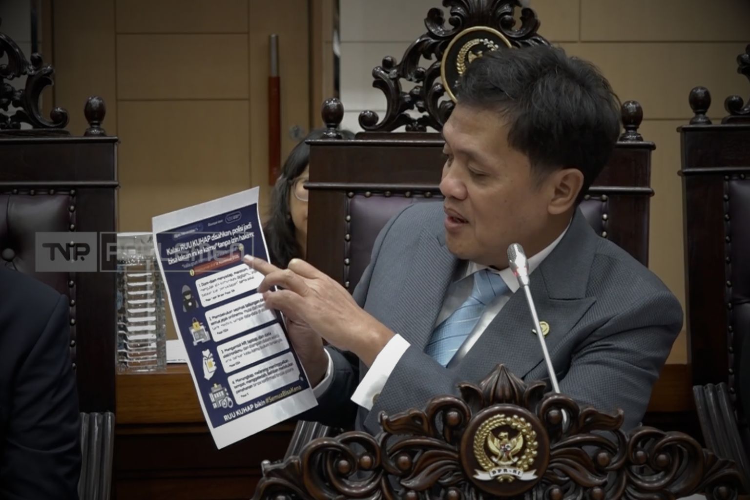 RUU KUHAP Resmi Disahkan DPR, Proses Singkat Tuai Kritik