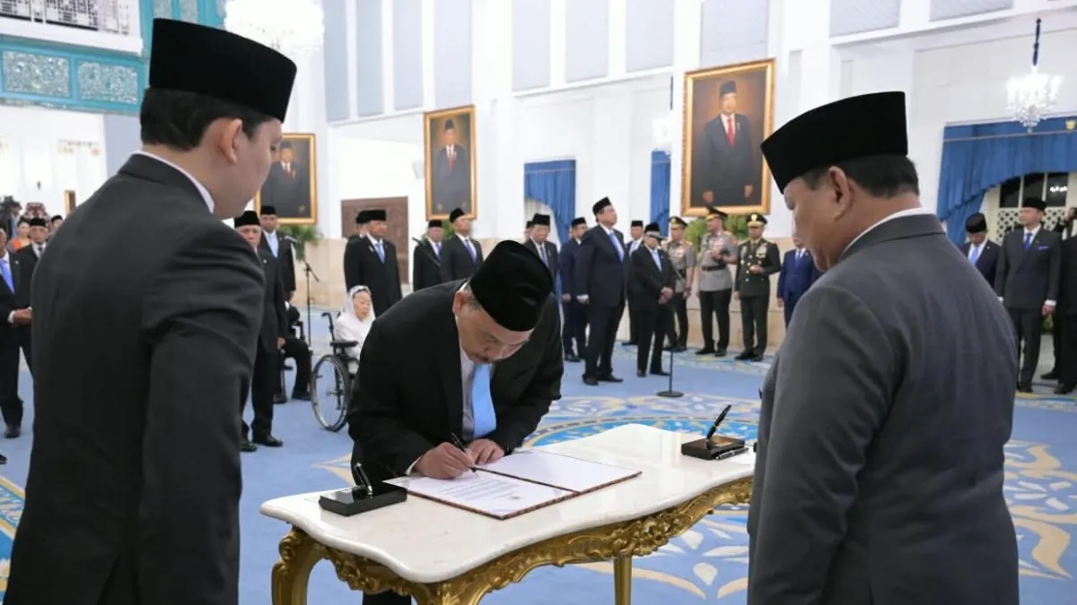 Presiden Prabowo Subianto melantik Kepala dan Wakil Kepala Badan Komunikasi Pemerintah di Istana Negara, Jakarta, pada Jumat, 2 Oktober 2026. - dok BPMI Setpres