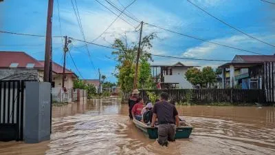 Banjir di Padang Berulang, Tanggul Darurat Jebol Lagi