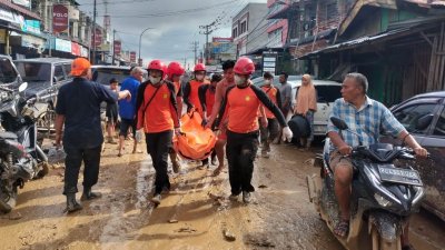 Bencana Sumatera Tewaskan 962 Orang, Pemerintah Fokus Pulihkan Daerah