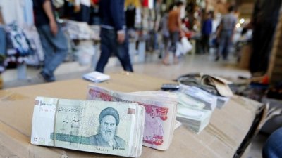 Rial Iran Runtuh, Inflasi 42 Persen Hantam Harga Pangan